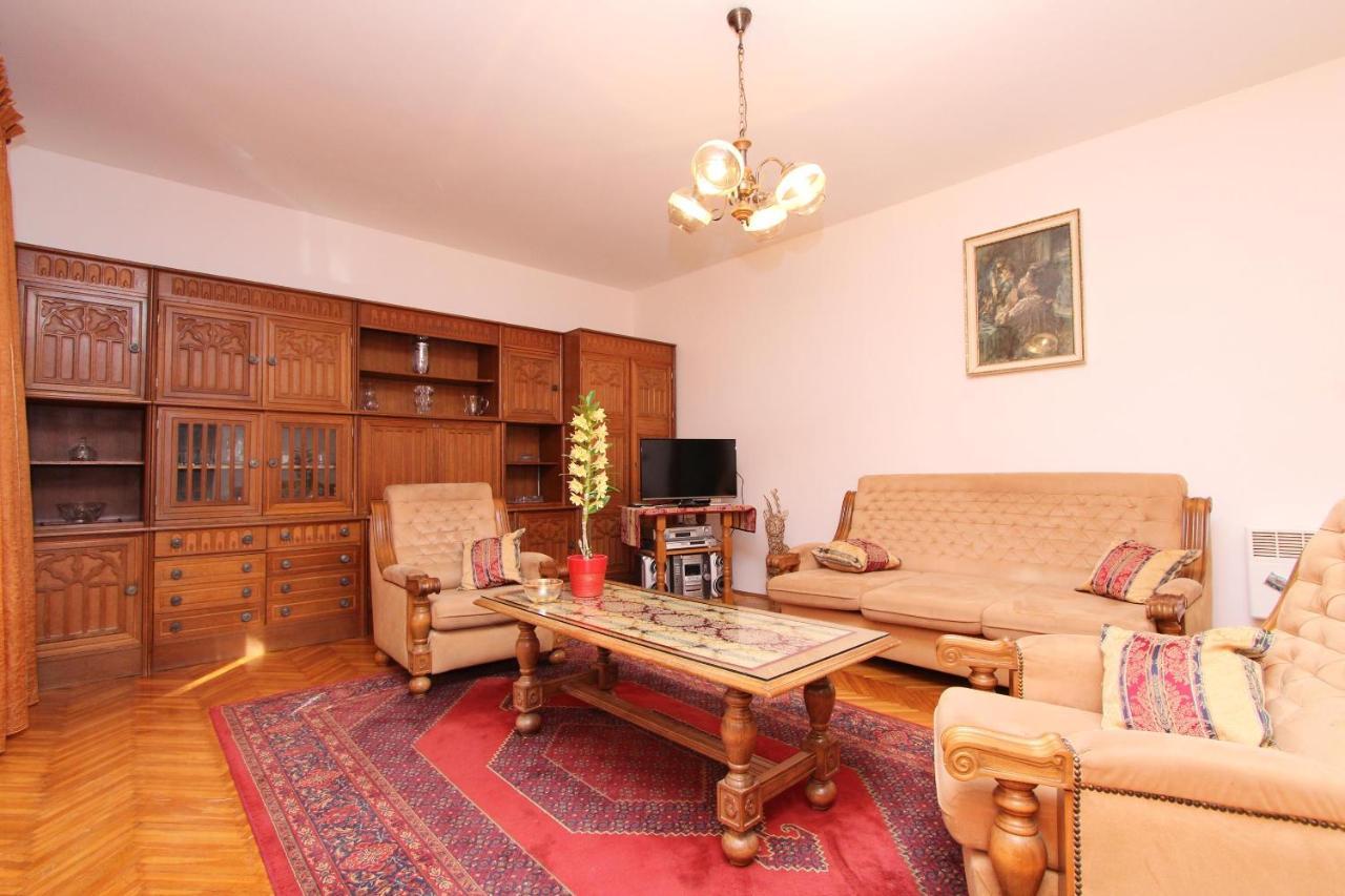 Apartment Clementina Višnjan Extérieur photo