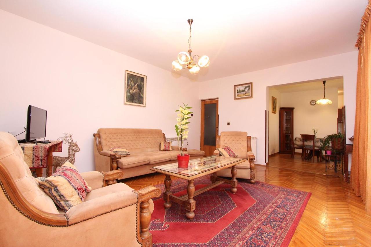 Apartment Clementina Višnjan Extérieur photo